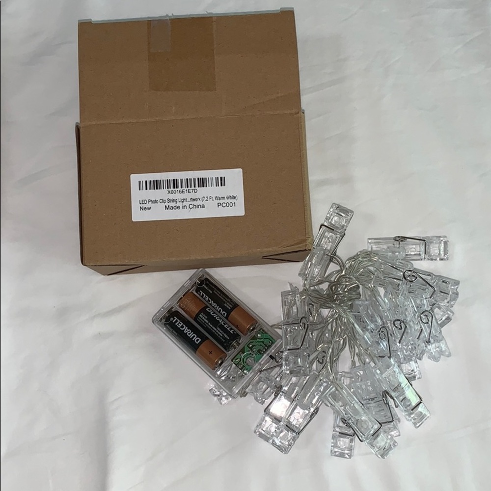 Light up picture clips
